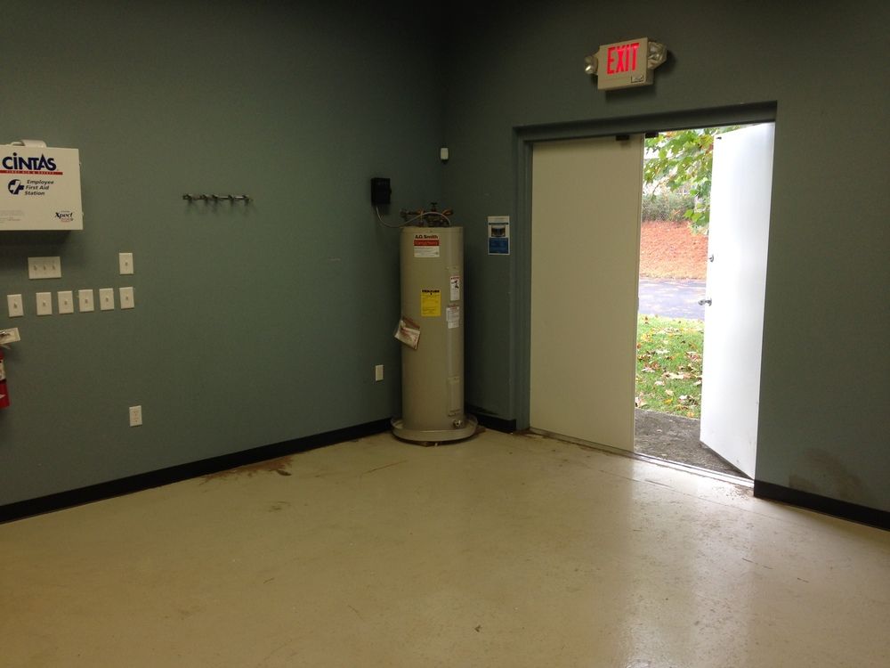 SW 34th Business Center: 4817 SW 34th St., Units 1 & 2, Gainesville, FL 32608